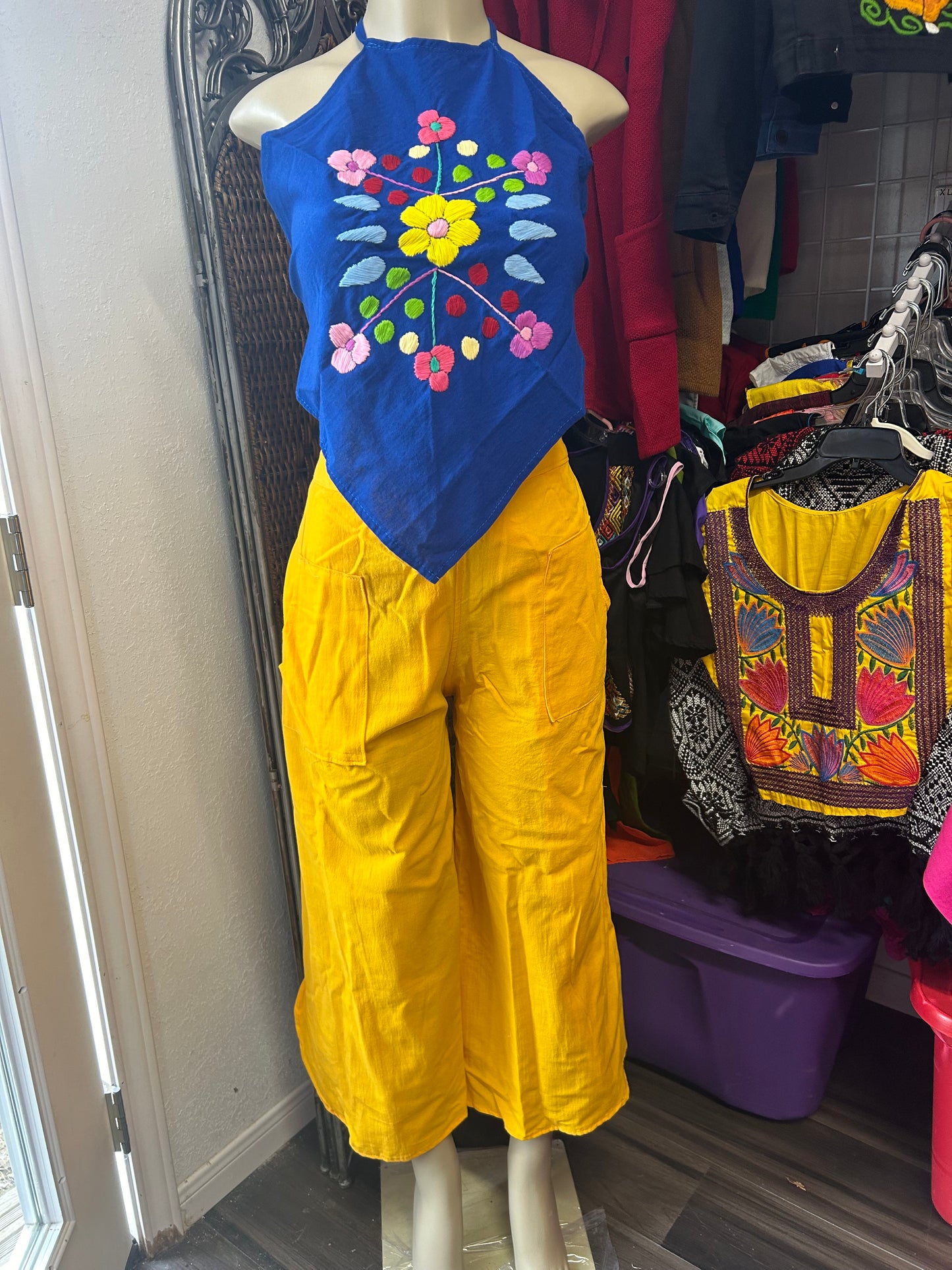 Set of pants & top