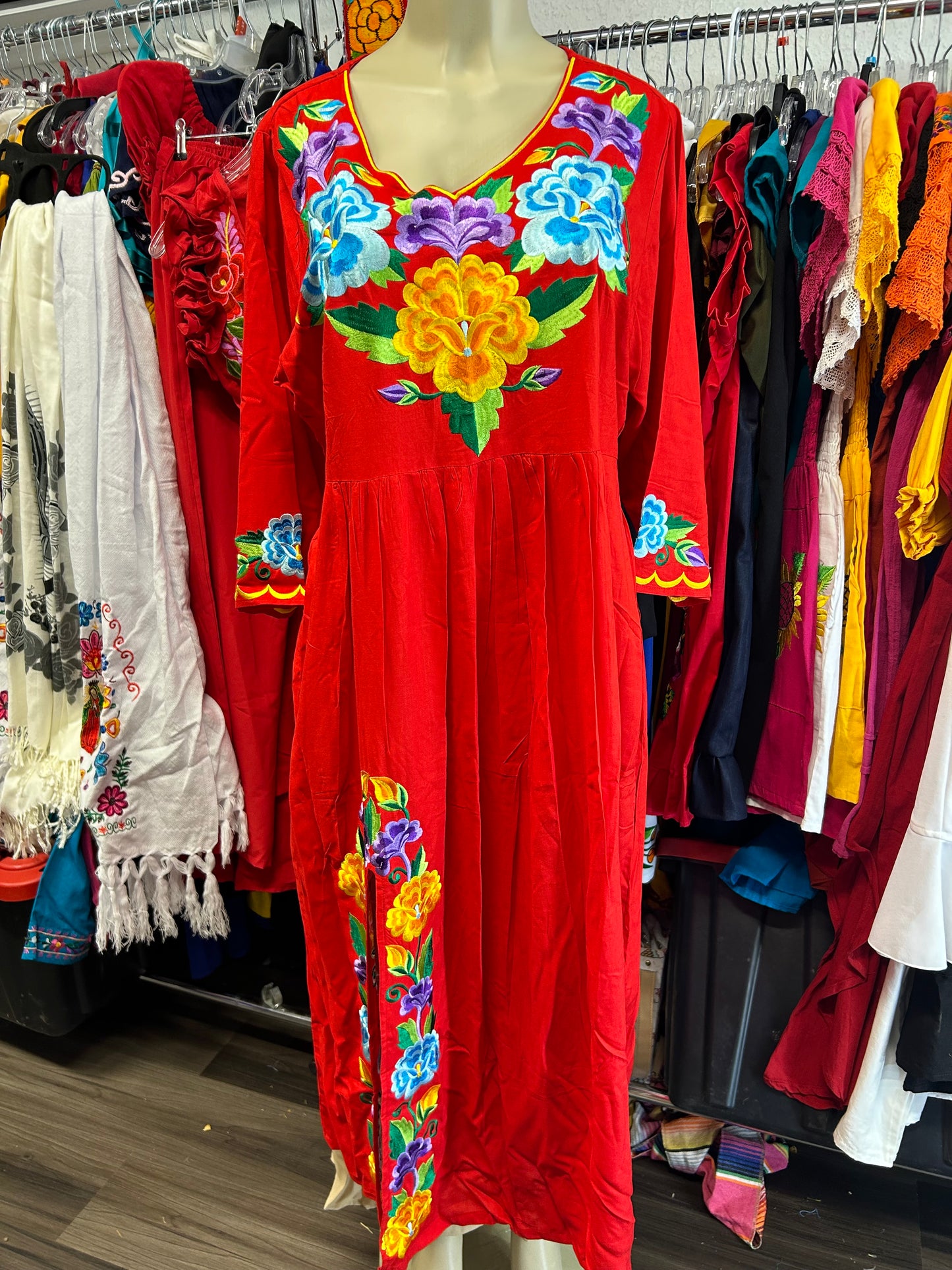 Red flores dress