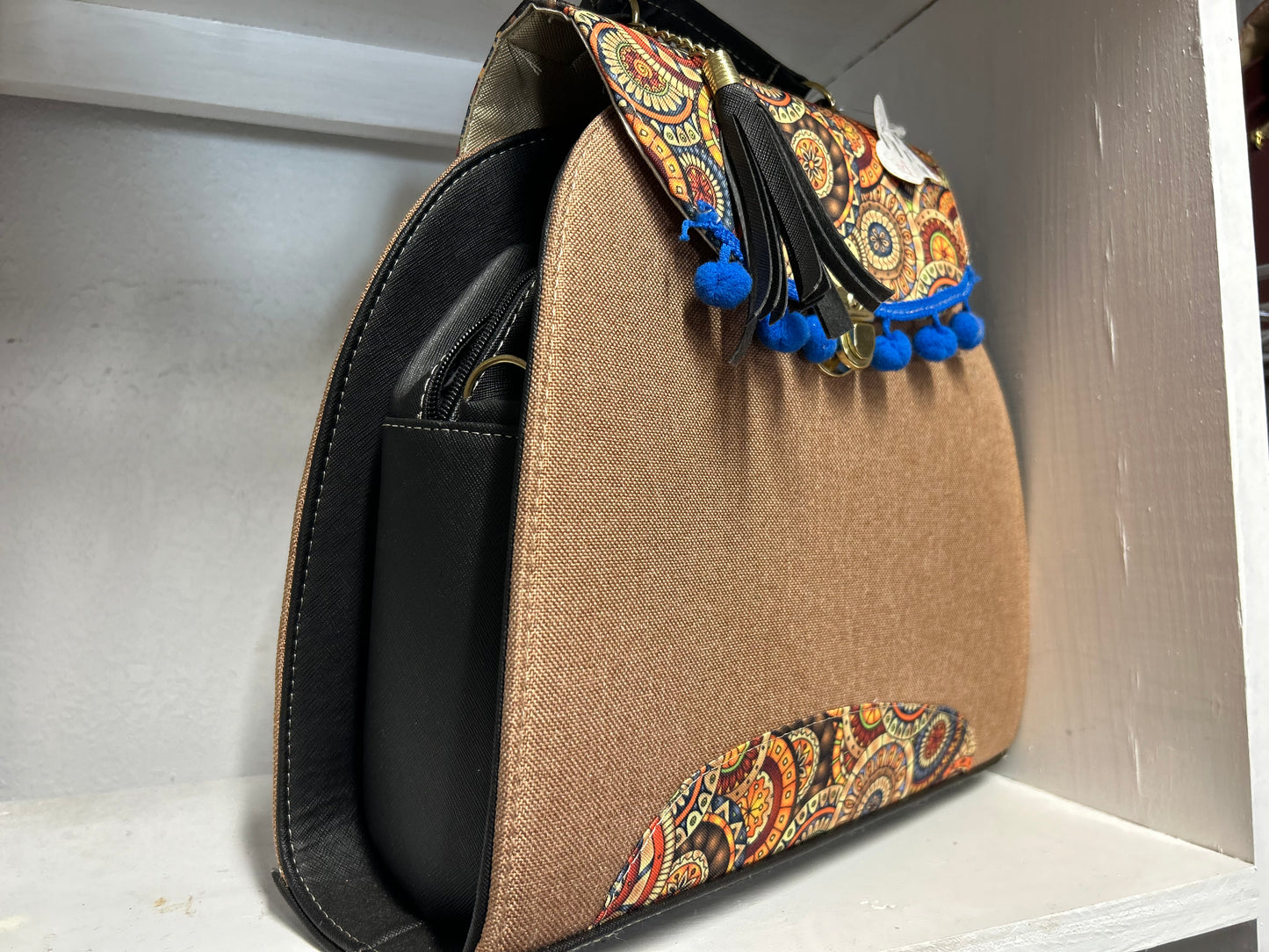 Artesanal purse & backpack